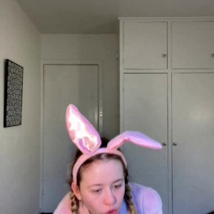 Video by rhiannnonhughes published on April 3,2023 11:50:00 - BestThots