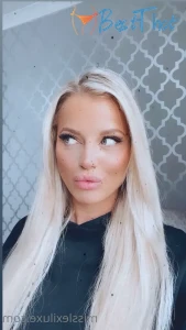 Video by lexiluxe published on January 15,2025 16:01:52 - BestThots