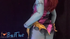 Video by nixxxie published on January 14,2025 21:02:30 - BestThots