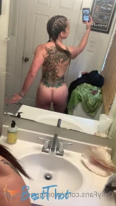 Video by moniquestranger published on January 15,2025 03:00:26 - BestThots