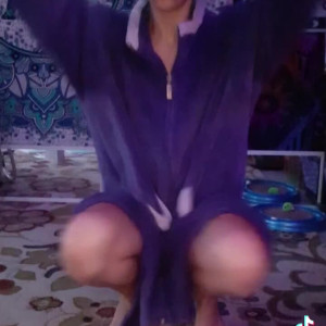 Video by hippiefeet23 published on August 16,2023 18:09:16 - BestThots