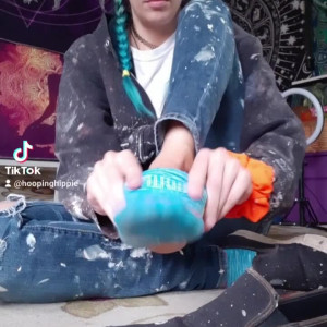 Video by hippiefeet23 published on August 16,2023 19:43:17 - BestThots