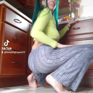 Video by hippiefeet23 published on August 16,2023 19:01:19 - BestThots