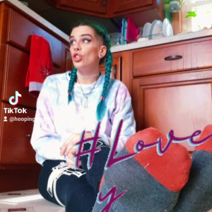 Video by hippiefeet23 published on August 16,2023 19:57:21 - BestThots