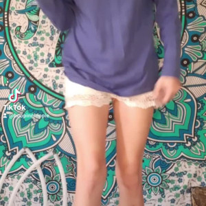 Video by hippiefeet23 published on August 17,2023 21:09:26 - BestThots