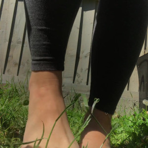 Video by footsiegalore published on May 2,2023 04:01:00 - BestThots