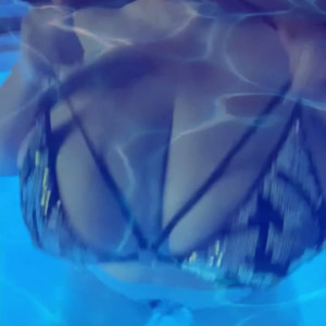 karlajamesfree #5402767