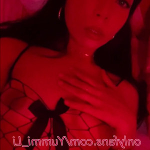 yummi_li #4323871