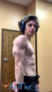 nate-shreds #9752928