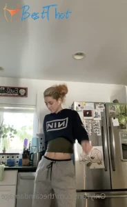 Video by thecamdamage published on January 19,2025 23:01:16 - BestThots