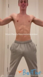 henrytastetherainbow #9778496