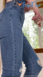 Video by destinationkat published on January 26,2025 13:01:30 - BestThots