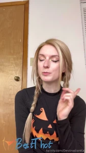 destinationkat #9787950