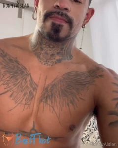 Video by ronnyaislan published on January 27,2025 10:03:11 - BestThots