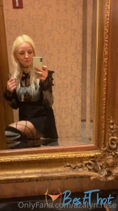 azalyn-rose #9799423