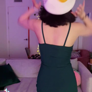 Video by sleepychew published on May 18,2023 09:19:00 - BestThots