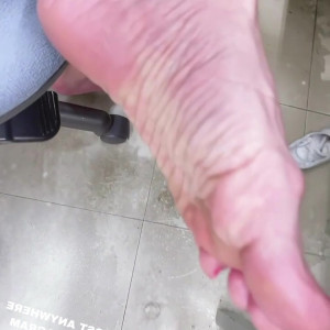 Video by kaori18729135 published on June 9,2023 12:16:00 - BestThots