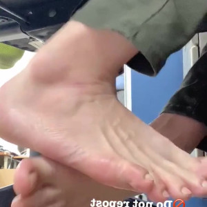 Video by kaori18729135 published on May 25,2023 08:41:00 - BestThots