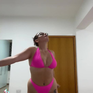 Video by tiffanybabe01 published on March 12,2023 20:48:00 - BestThots
