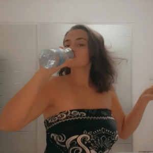 Video by tiffanybabe01 published on April 4,2023 11:24:00 - BestThots