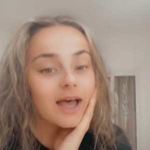 Video by tiffanybabe01 published on March 24,2023 07:33:00 - BestThots