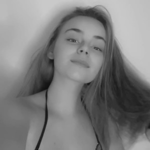 Video by tiffanybabe01 published on August 21,2023 01:00:00 - BestThots