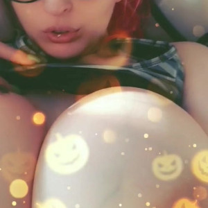 Video by pinkys_toes published on March 31,2023 12:21:00 - BestThots