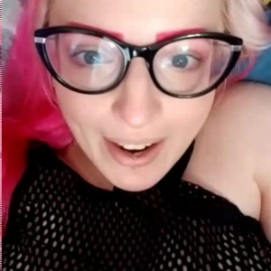 Video by pinkys_toes published on May 29,2023 07:09:00 - BestThots