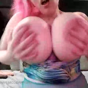 Video by pinkys_toes published on May 22,2023 16:11:00 - BestThots