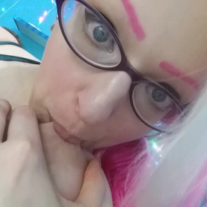 Video by pinkys_toes published on March 16,2023 13:19:00 - BestThots