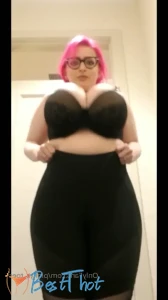 Video by pinkys_toes published on January 22,2025 05:02:53 - BestThots