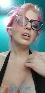 pinkys_toes #9751566