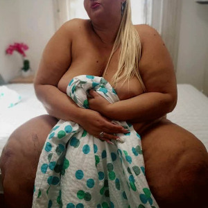 Video by barbiessbbw published on June 12,2023 22:05:00 - BestThots