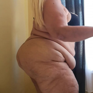 Video by barbiessbbw published on December 9,2023 19:28:51 - BestThots