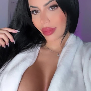 larissalimareal #3896960