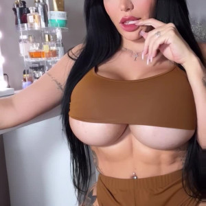 larissalimareal #4363783