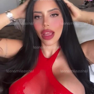 larissalimareal #4393469