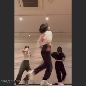 Video by alice_monthly_fans published on March 24,2023 20:02:00 - BestThots