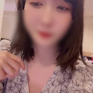 Video by alice_monthly_fans published on April 15,2023 01:59:00 - BestThots