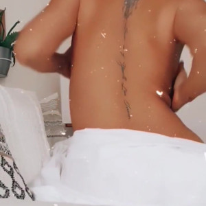 Video by melwood published on July 7,2023 02:50:00 - BestThots