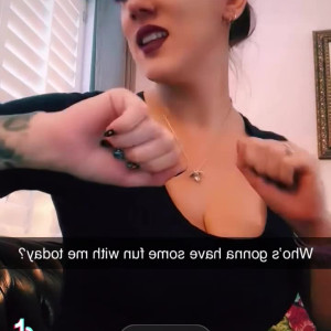 Video by suzie212love published on April 30,2023 15:35:00 - BestThots