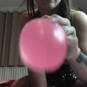 Video by suzie212love published on March 26,2023 20:01:00 - BestThots