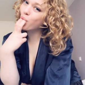 Video by sarah-xxx published on April 16,2023 14:19:00 - BestThots