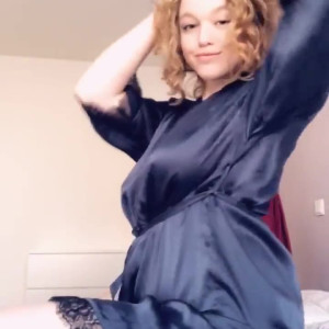 Video by sarah-xxx published on March 6,2023 09:37:00 - BestThots