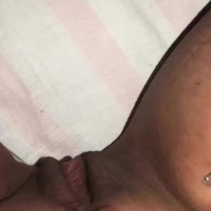 Video by hottotrottots published on May 14,2023 09:32:00 - BestThots