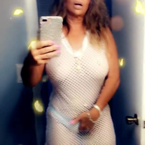 Video by hottotrottots published on March 8,2023 05:58:00 - BestThots