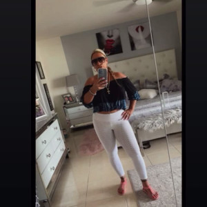 Video by hottotrottots published on June 5,2023 13:41:00 - BestThots