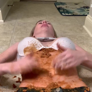 Video by kinkfantasies published on April 8,2023 10:01:00 - BestThots