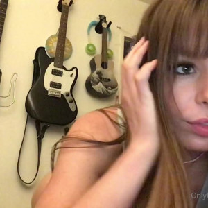 alexblake420 #8401511