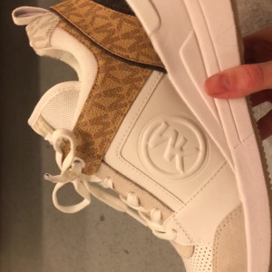 Video by gina_gerson published on August 23,2023 00:00:00 - BestThots